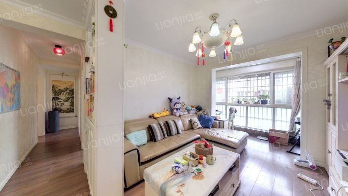 水岸格林二手房实景图