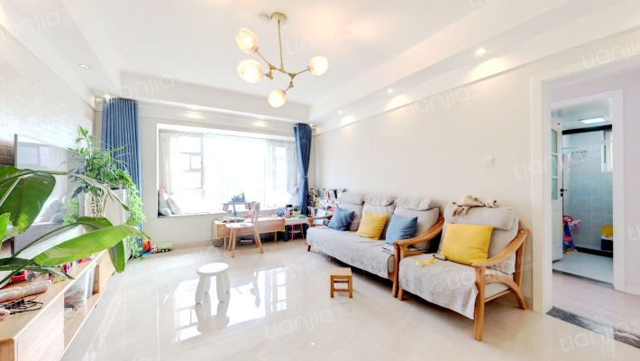 建发翡翠鹭洲二手房实景图