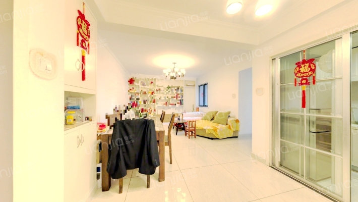 中天左岸二手房实景图