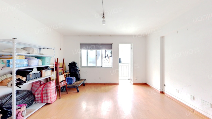 斗池新居二手房实景图