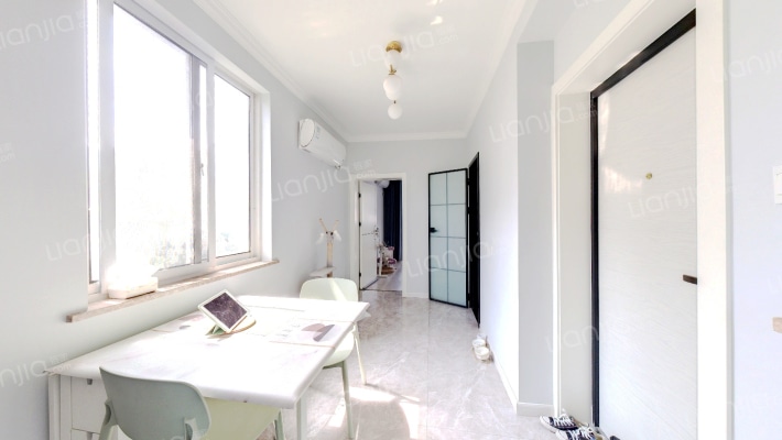 风光里一期二手房实景图