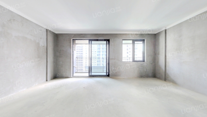 钢旅蓝郡二手房实景图