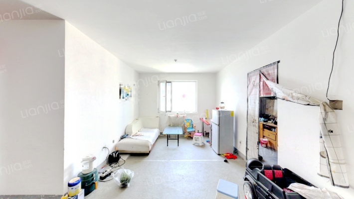 盛坤新苑二手房实景图