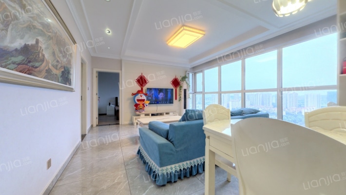 堤亚纳河谷二手房实景图