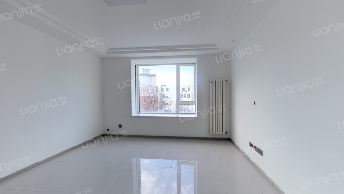 海信缤纷都市二手房实景图