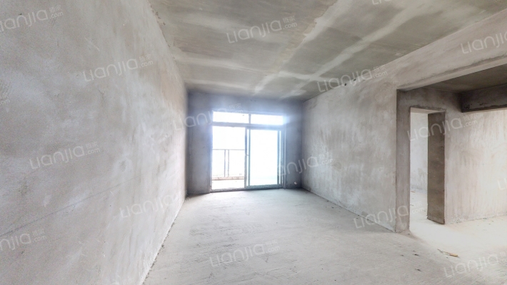 鹏润蓝海A区二手房实景图