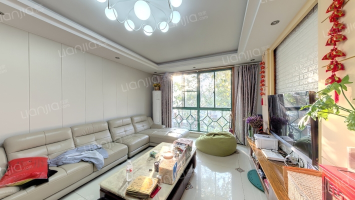 泾秀苑二手房实景图