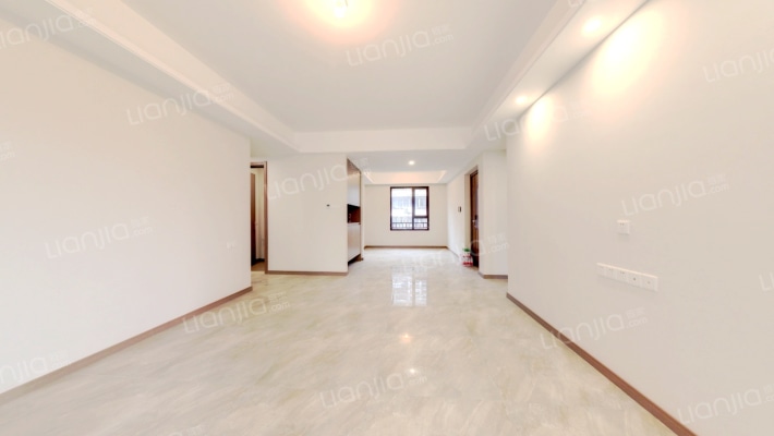 保利庭瑞阅江台峯园二手房实景图