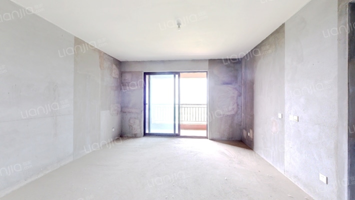 鲁能公馆一号院二手房实景图