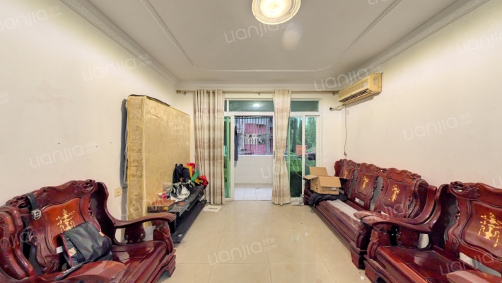 宝泰花园二手房实景图