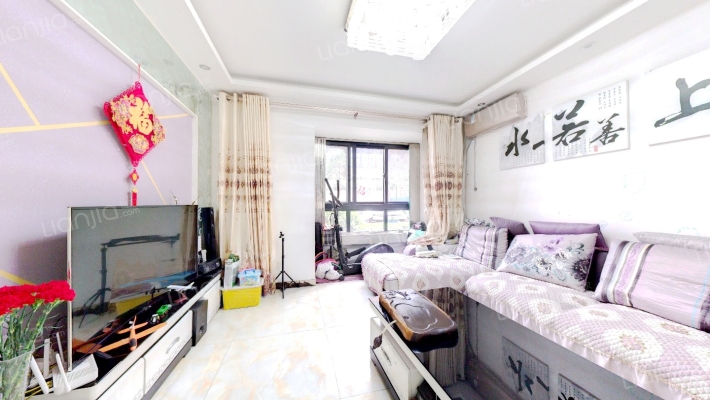 蔚蓝花城二手房实景图