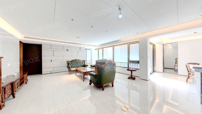 荣盛江天瓴筑二手房实景图