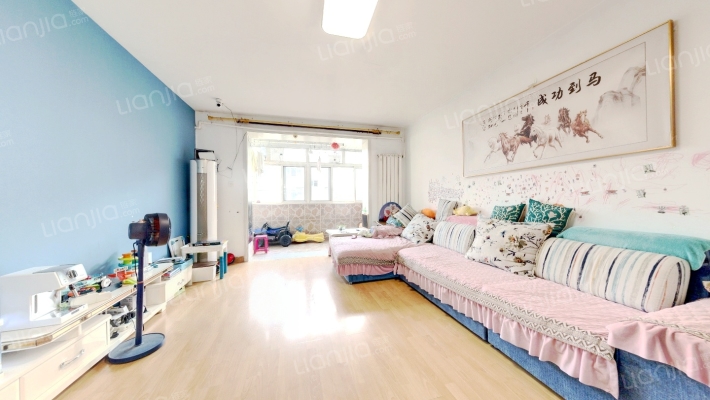 金马小区腾跃园二手房实景图