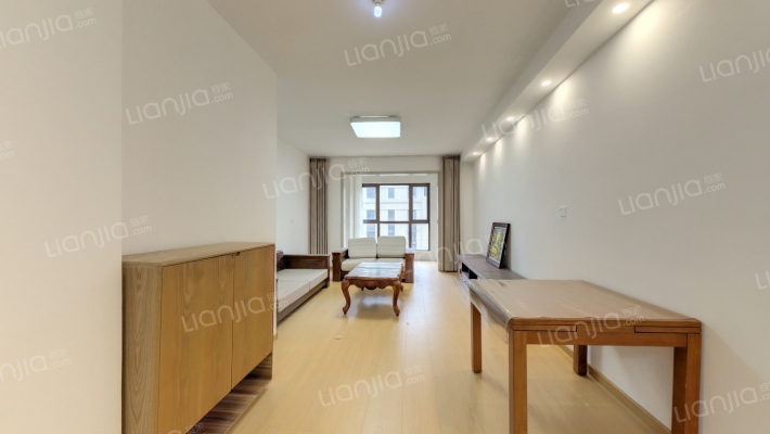 绿地澜庭二手房实景图