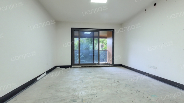 芸台漫汀二手房实景图