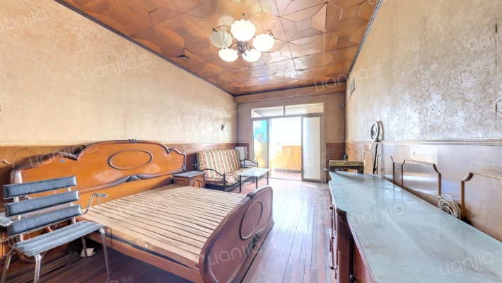 世界路99弄二手房实景图