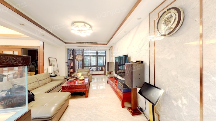 融晟红郡二手房实景图