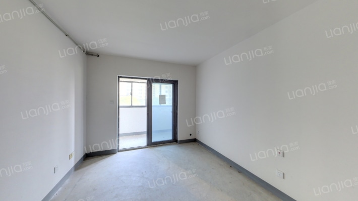 海尚盛苑二手房实景图