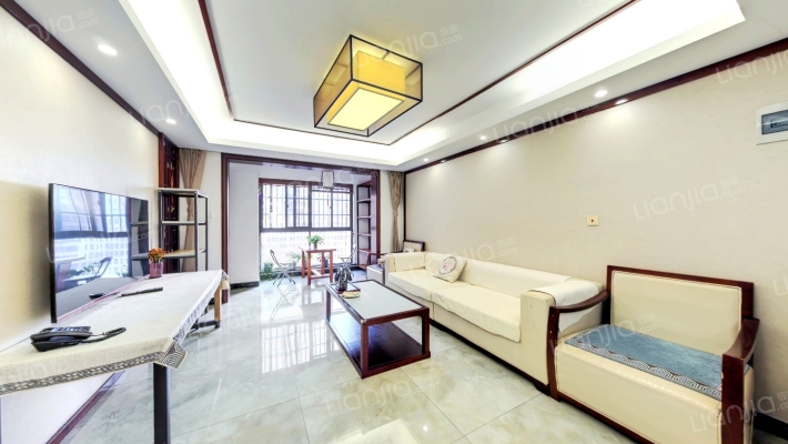 信达蓝爵二手房实景图