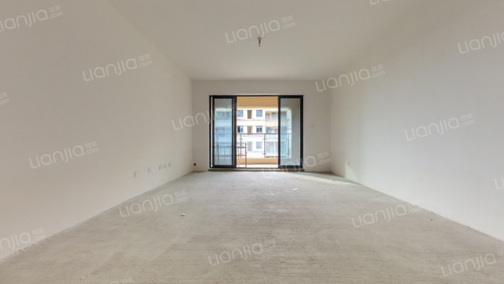 昂世半山观邸二手房实景图