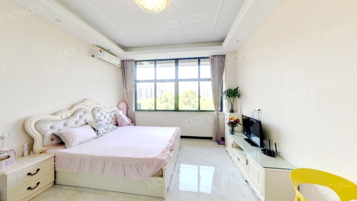 新星龙湾二手房实景图