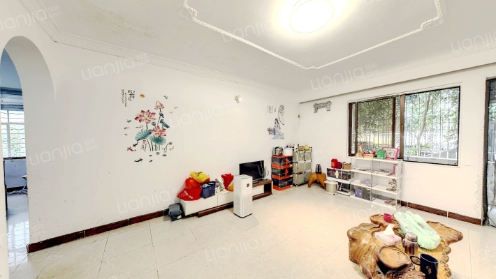 白云山制药厂前山宿舍二手房实景图