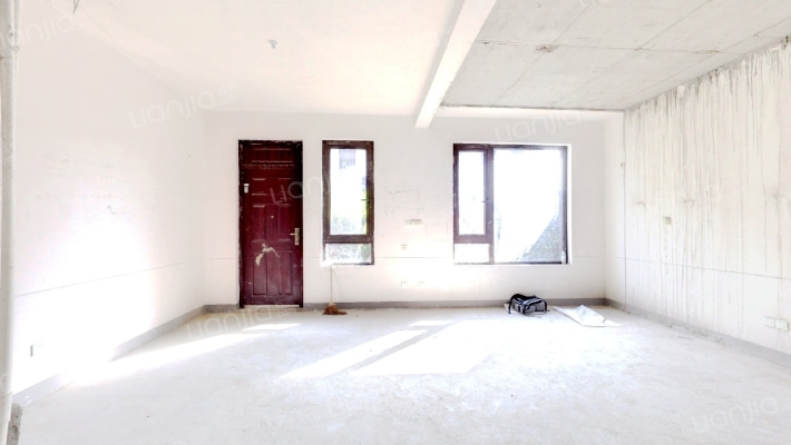 金地水悦堂二手房实景图