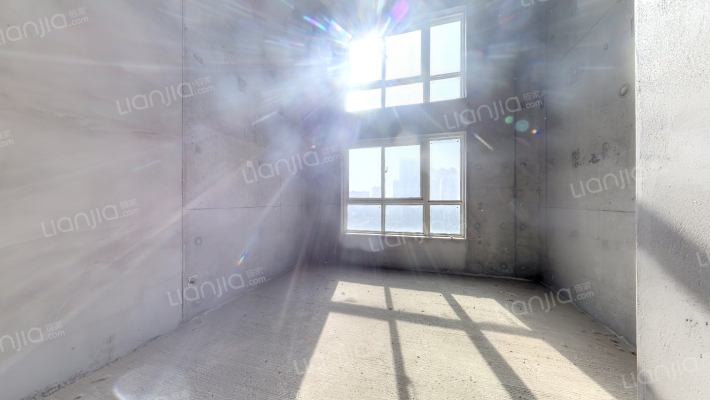 尚层MINI二手房实景图