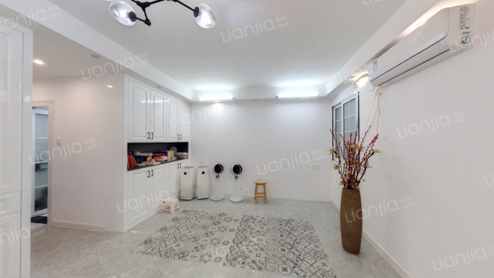 湖光路工业设计院二手房实景图