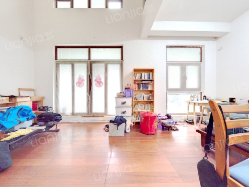 整租·中粮本园 4室2厅 复式 南