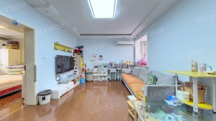 新光花园二手房实景图