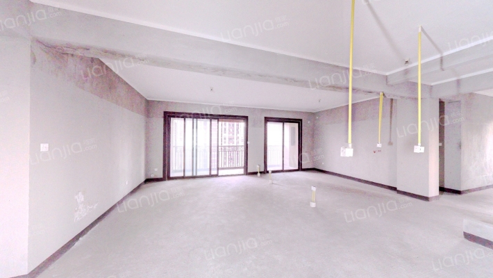 建发领郡二手房实景图