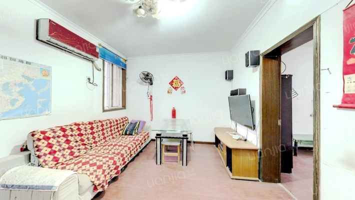 南方花园B组团二手房实景图