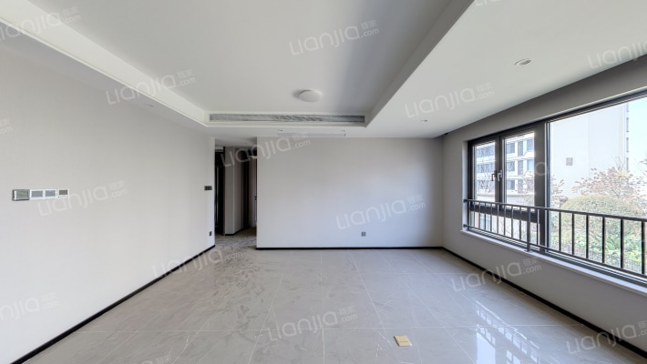 龙湖云瑶玉陛玉山二组团二手房实景图