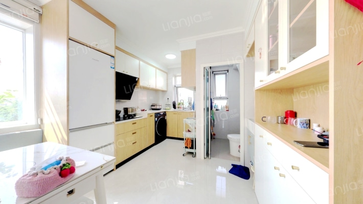 半壁街南路1号院二手房实景图