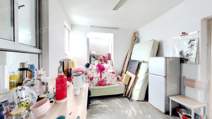 殷巷新寓242幢至297幢二手房实景图