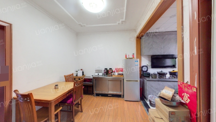 青松新村二手房实景图