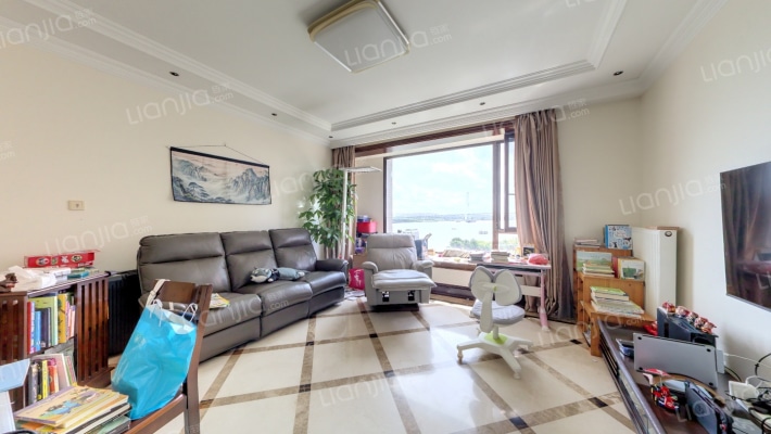 中海瀛台二手房实景图