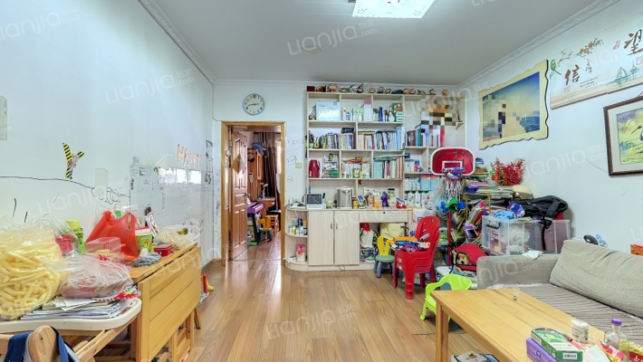 飞燕花园二手房实景图