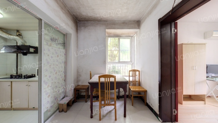 银龙花园一期南区二手房实景图