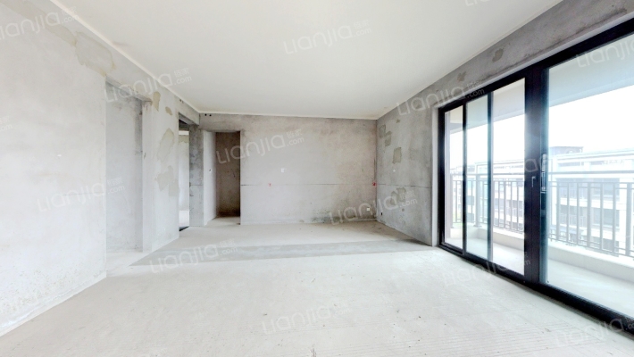 中骏弘阳樾景台二手房实景图