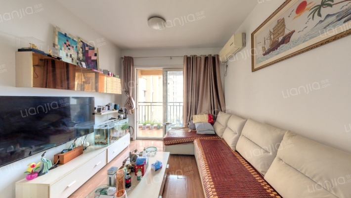 国际家纺城绣色A区二手房实景图