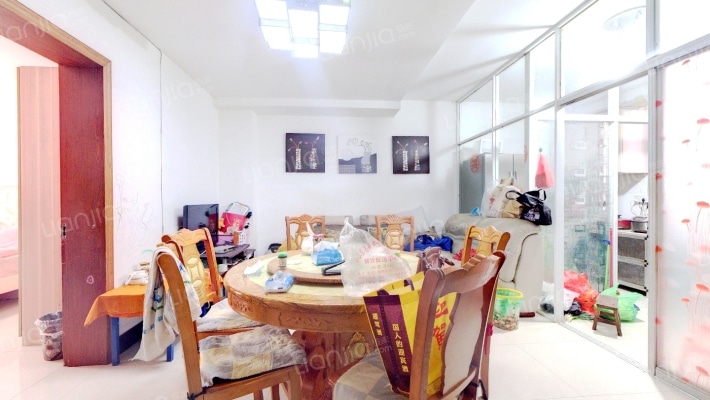 龙桥新村二手房实景图