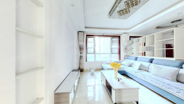 中铁西郡英华三期二手房实景图