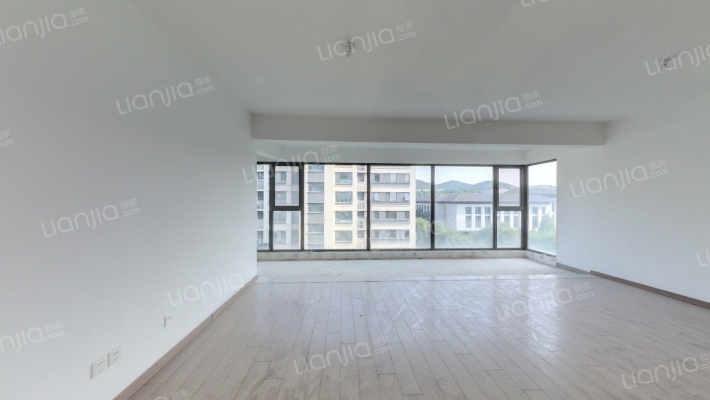 龙湖天宸原著二手房实景图