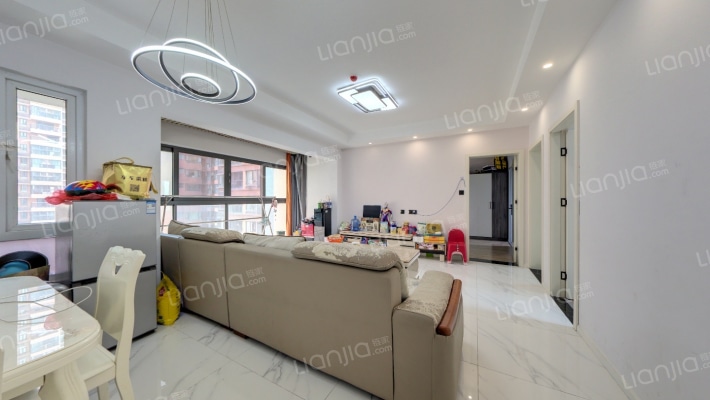 海伦春天二手房实景图