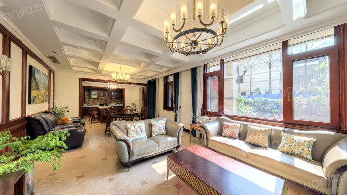 协信溪山墅二手房实景图