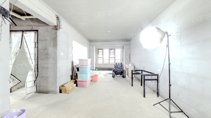 亚星环翠居二手房实景图