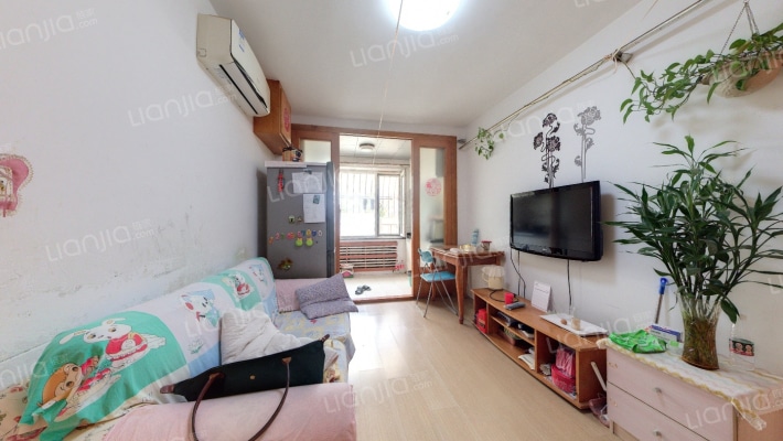 彩霞园二手房实景图