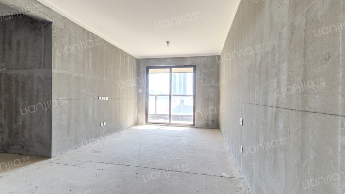 富田城九鼎华府五号院二手房实景图